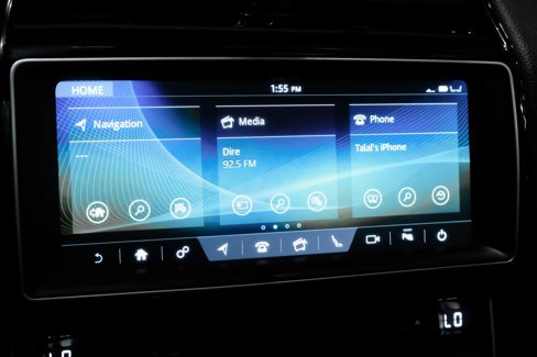 Used 2017 Jaguar XE Prestige image 25