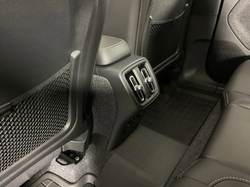 New 2026 Volvo XC40 B5 Plus w/ Protection Package Premier image 19