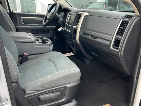 Used 2014 RAM 1500 Classic SLT image 13