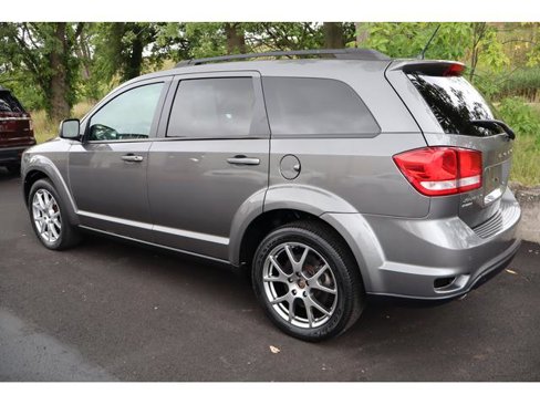 Used 2013 Dodge Journey R/T w/ Flexible Seating Group image 5