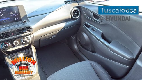 Used 2022 Hyundai Kona SEL image 29