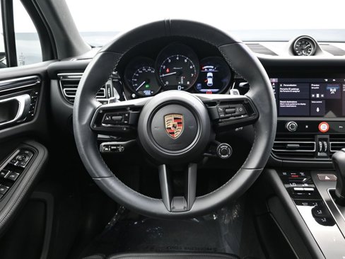Used 2025 Porsche Macan Turbo image 20