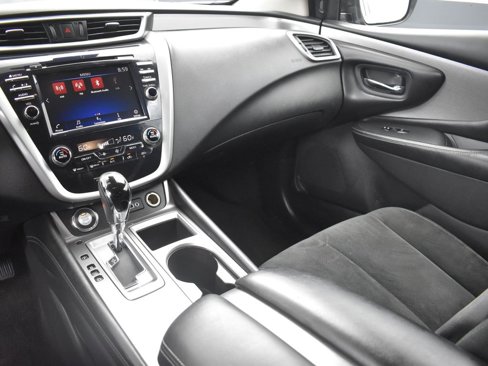 Used 2020 Nissan Murano SV image 31