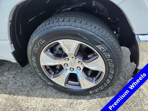 Used 2024 RAM 1500 Laramie image 5