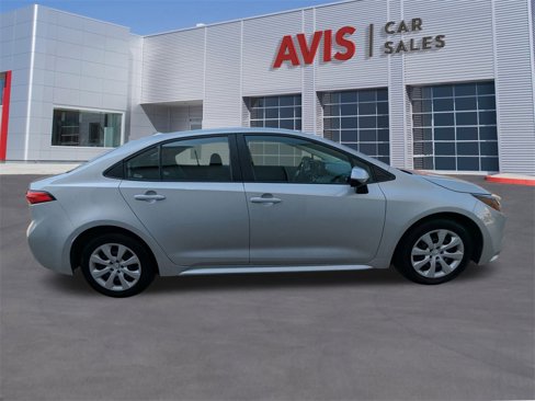 Used 2024 Toyota Corolla LE image 5