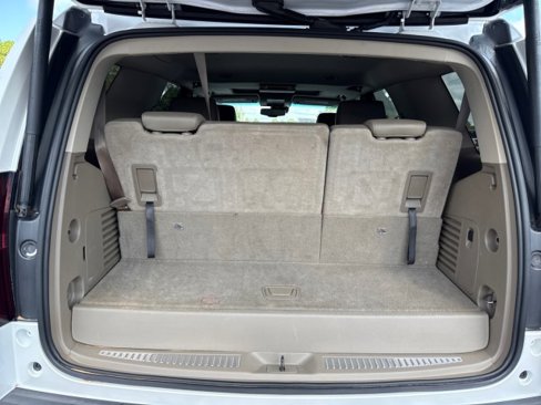 Used 2016 Chevrolet Tahoe LT image 17