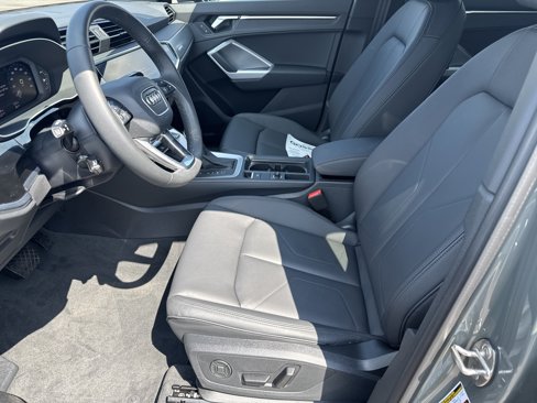 Certified 2025 Audi Q3 2.0T Premium w/ Convenience Package image 5
