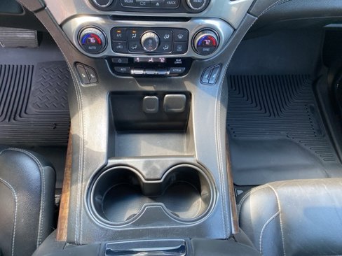 Used 2019 Chevrolet Tahoe LT image 19