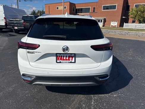 Used 2022 Buick Envision Essence w/ Safety Package image 4