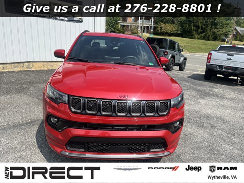 Used 2023 Jeep Compass Limited image 1
