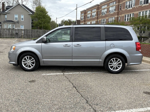 Used 2012 Dodge Grand Caravan SXT image 15