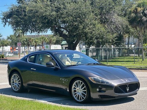 Used 2009 Maserati GranTurismo S image 7