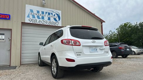 Used 2011 Hyundai Santa Fe Limited image 19