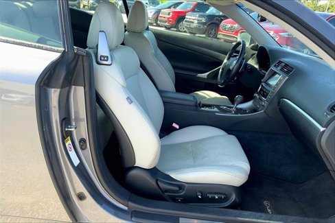 Used 2012 Lexus IS 350C image 8