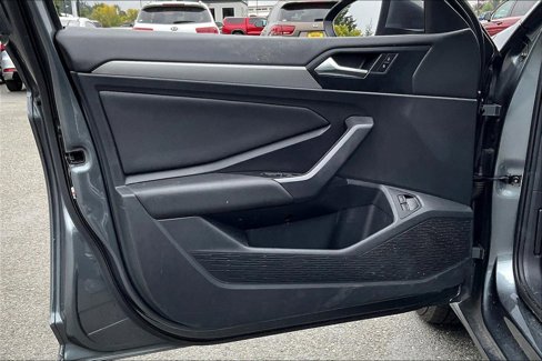 Used 2020 Volkswagen Jetta S image 19