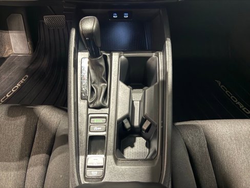 Used 2023 Honda Accord LX image 22