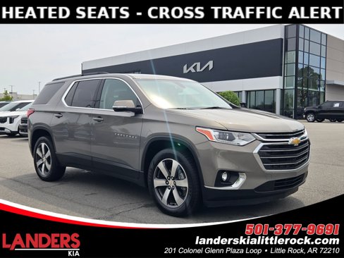 Used 2019 Chevrolet Traverse LT w/ LT Premium Package image 1