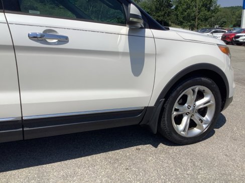 Used 2011 Ford Explorer Limited w/ 301A Rapid Spec Order Code image 5
