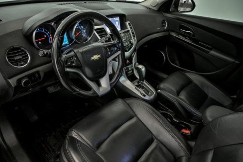 Used 2013 Chevrolet Cruze LT image 9