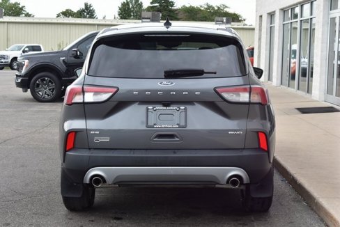 Used 2022 Ford Escape SE w/ Cold Weather Package image 5