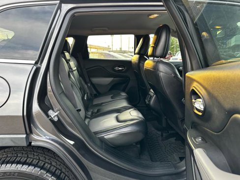 Used 2014 Jeep Cherokee Limited w/ Luxury Group image 14
