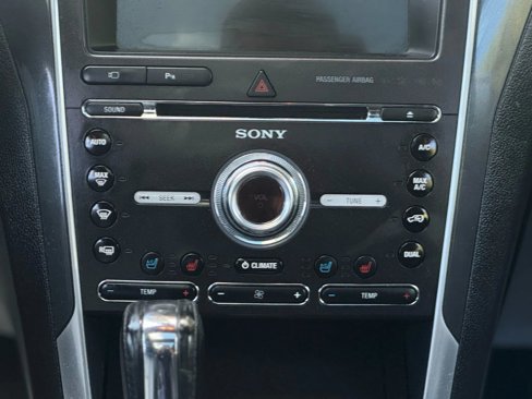 Used 2017 Ford Explorer Sport w/ Equipment Group 401A image 28