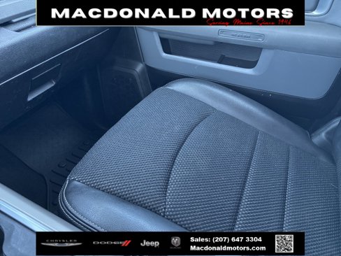 Used 2018 RAM 2500 Big Horn image 23