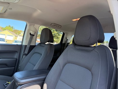 Used 2019 Chevrolet Colorado LT image 13