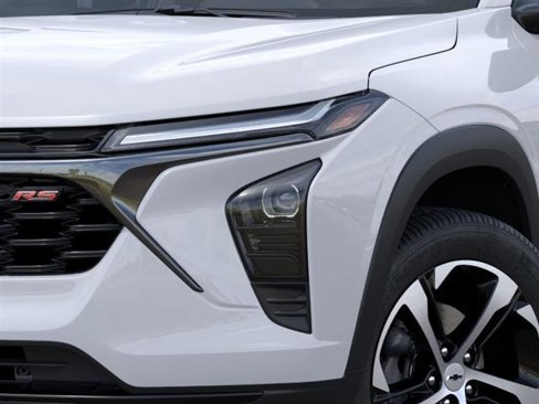 New 2025 Chevrolet Trax RS w/ Driver Confidence Package image 11