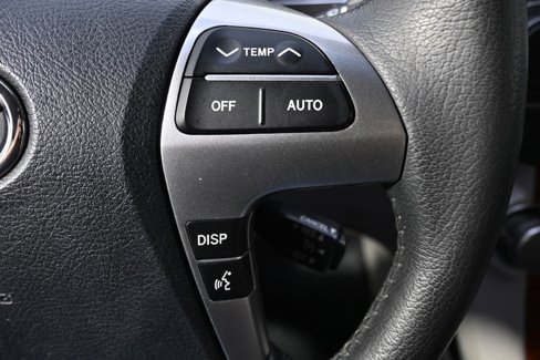 Used 2013 Toyota Highlander Limited image 37