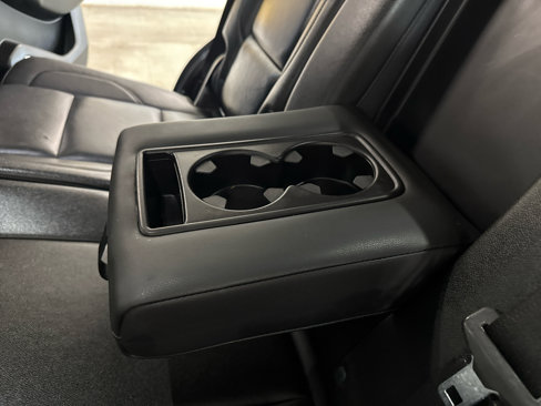 Used 2018 Chevrolet Tahoe LT image 36