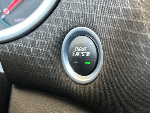Used 2023 Chevrolet Malibu LT image 24