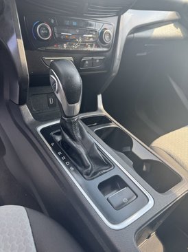 Used 2019 Ford Escape SE image 12