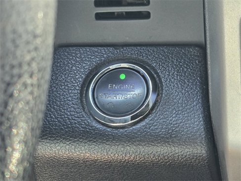 Used 2016 Ford F150 Lariat w/ Equipment Group 502A Luxury image 17