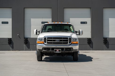 Used 1999 Ford F350 4x4 Crew Cab DRW Super Duty image 2