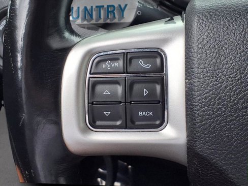 Used 2019 Dodge Journey GT image 18