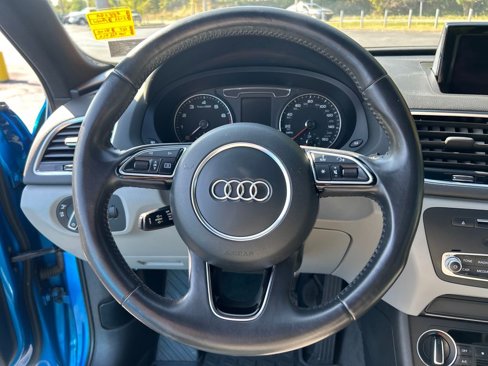 Used 2016 Audi Q3 2.0T Prestige image 14