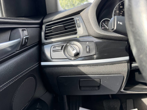 Used 2016 BMW X3 xDrive28i image 28