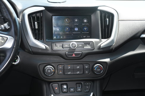 Used 2018 GMC Terrain SLE image 15