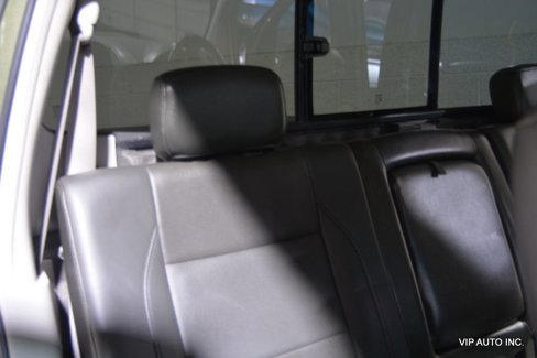 Used 2004 Nissan Titan LE image 24