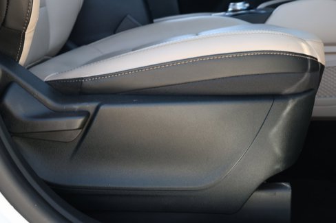Used 2020 Ford Escape SEL image 31