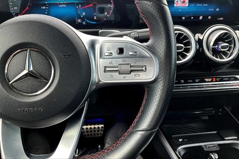 Used 2020 Mercedes-Benz GLB 250 image 21
