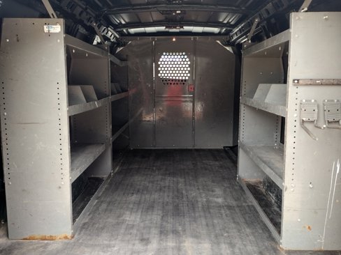 Used 2016 Chevrolet Express 2500 image 7