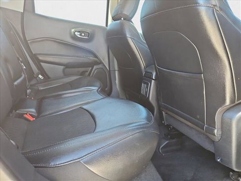 Used 2019 Jeep Compass Latitude w/ Popular Equipment Group image 19