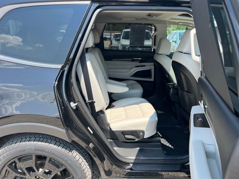 Used 2022 Kia Telluride EX w/ EX Premium Package image 20