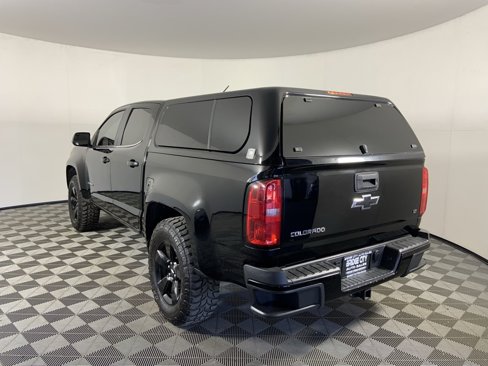 Used 2016 Chevrolet Colorado LT w/ Midnight Edition image 7