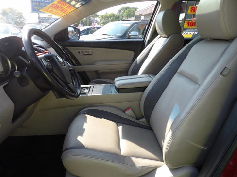 Used 2012 MAZDA CX-9 Touring w/ Moonroof & Bose Audio Pkg image 9