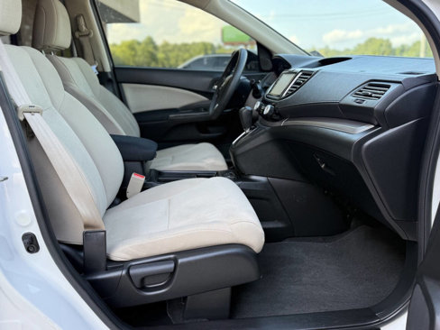 Used 2015 Honda CR-V EX image 16