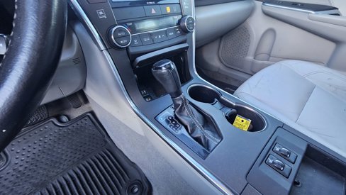 Used 2016 Toyota Camry XLE image 13