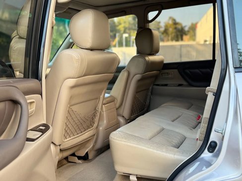 Used 2000 Toyota Land Cruiser image 38